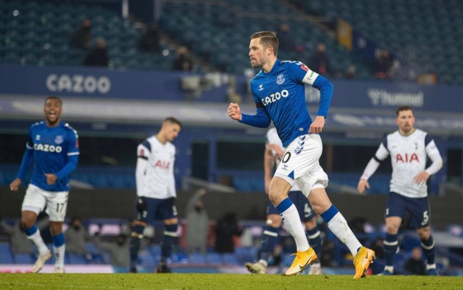 轻球员的赛 轻球员的赛